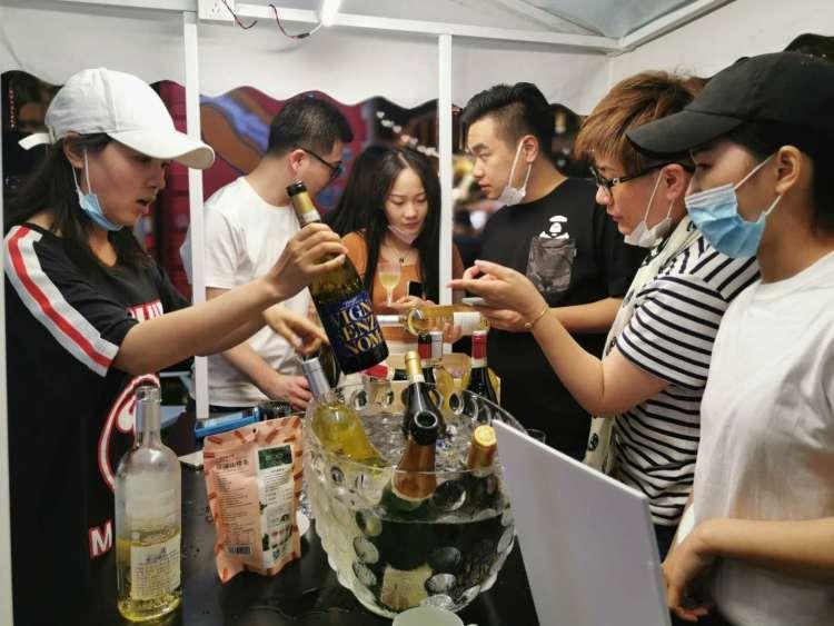 捕魚達(dá)人2最新版，小巷神秘寶藏探索與特色小店奇妙之旅